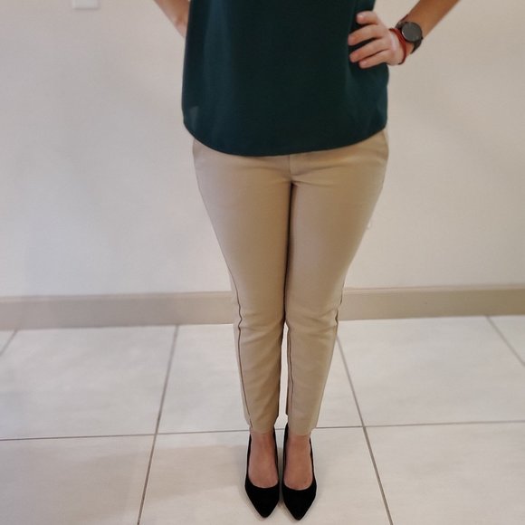 Zara Basic Collection Trousers - Picture 1 of 4